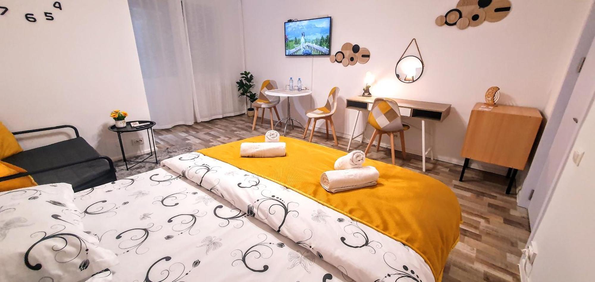 The Yellow King - Luxurious Apartment Bucareste Exterior foto